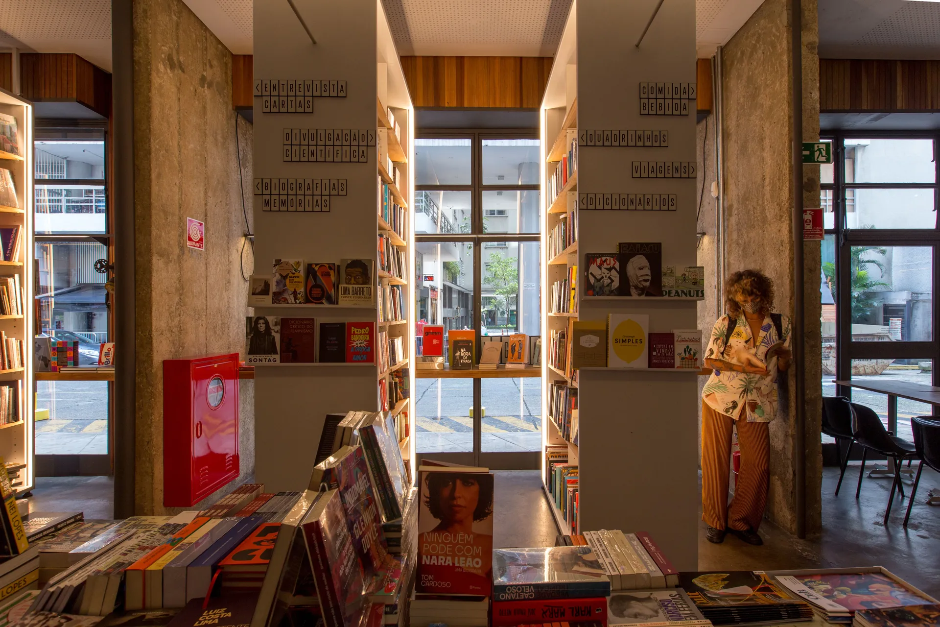 livraria megafauna
